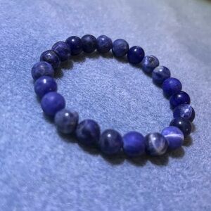 Elegant Blue Beaded Bracelet